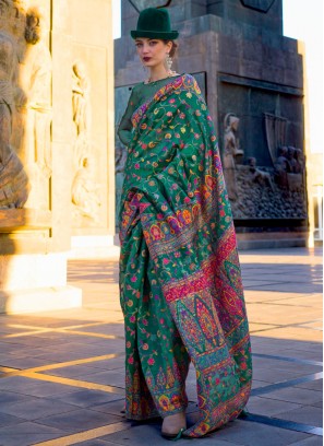 Eye-Catchy Green Organza Contemporary Saree