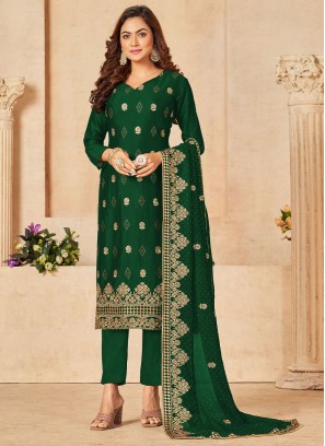 Eye-Catchy Viscose Straight Salwar Suit