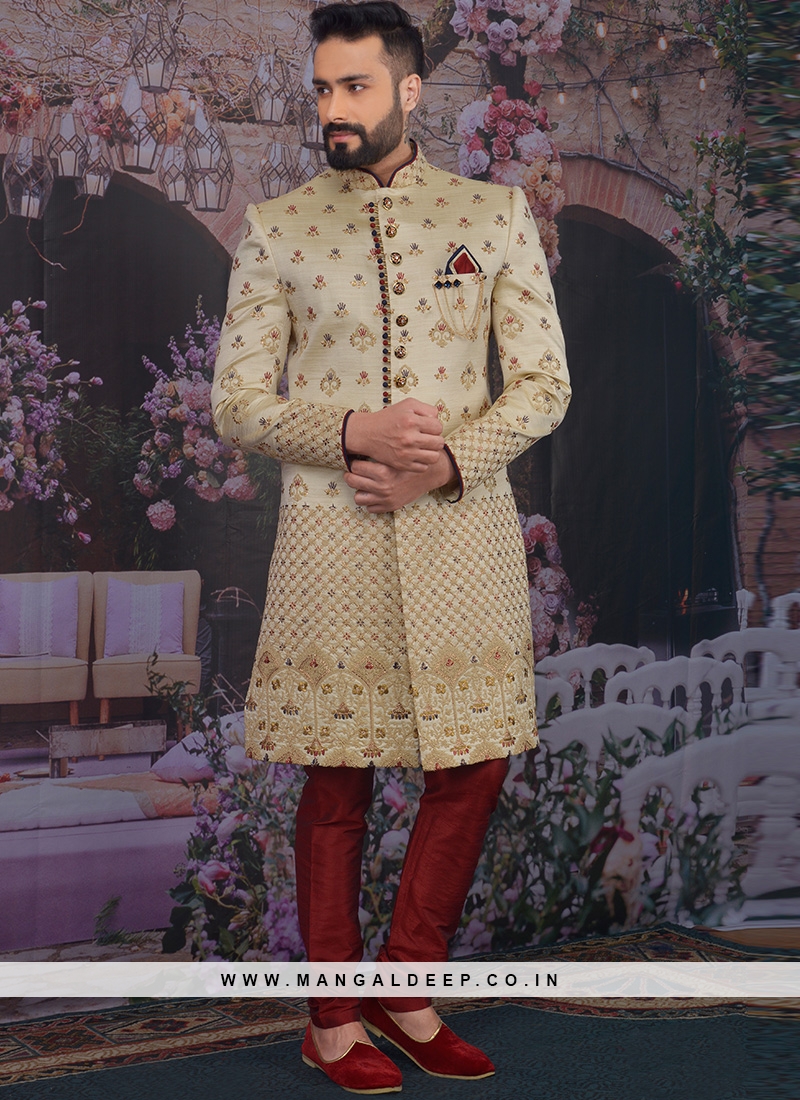 Fabulous Gold Color Men Sherwani For Wedding