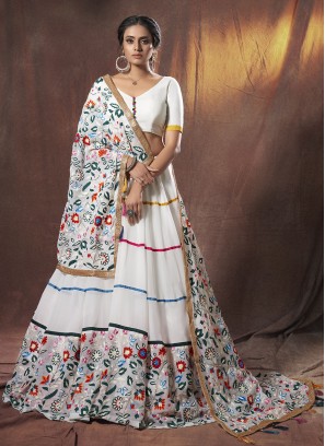 Fabulous Thread Faux Georgette Lehenga Choli