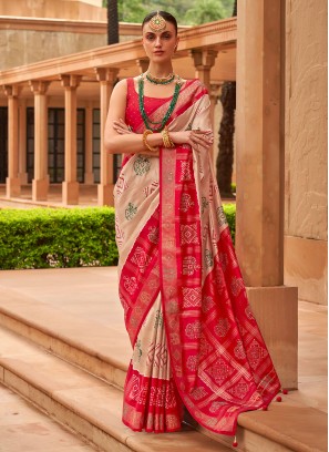 Fabulous Weaving Patola Silk  Saree