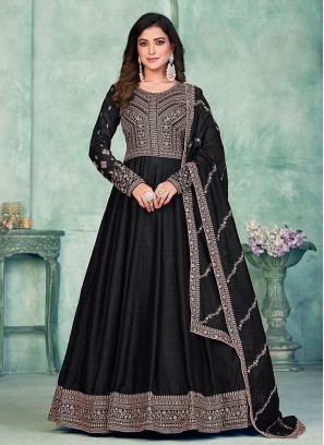 Launching New Designer Wedding Wear Look Full Velvet Anarkali Gown & D –  Sareevillahub