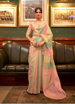 Flamboyant Weaving Traditional Designer Saree