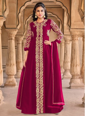 Flattering Embroidered Rani Georgette Long Length Salwar Kameez
