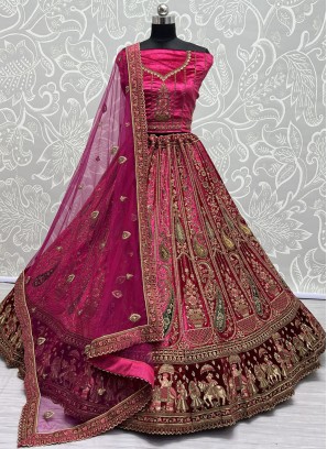 Flattering Rani Lehenga Choli