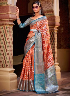 Flawless Zari Silk Trendy Saree
