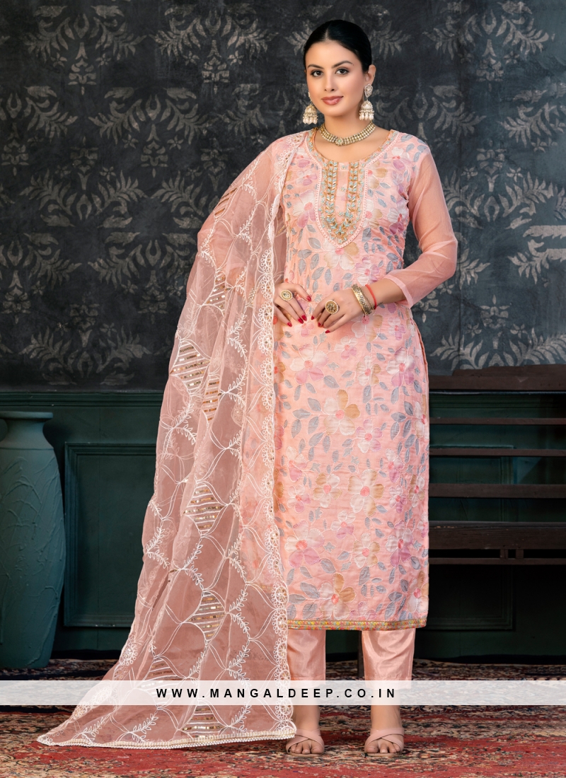 Ladies Salwar Suits at best price in Surat by Streekart | ID: 10481168412