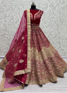 Glorious Designer Lehenga Choli For Engagement