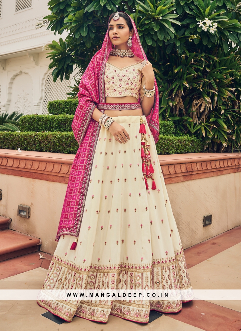 Wedding Wear Heavy Designer White Designer Lehenga Choli Fort Bridal |  Ethnicroop