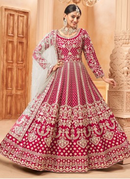 Gratifying Rani Sangeet Salwar Kameez