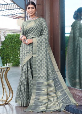 Green Border Ceremonial Saree