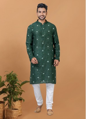 Green Chanderi Embroidered Kurta Pyjama