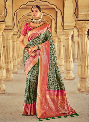 Green Color Pure Silk Wedding Wear Saree