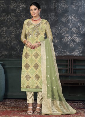 Green Color Salwar Kameez