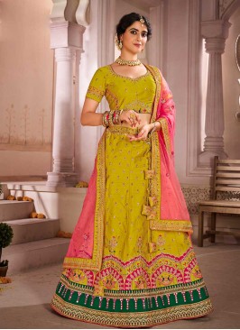 Green Color Silk Mehndi Wear Lehenga