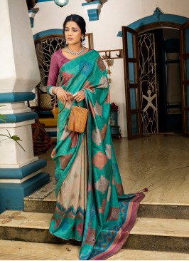 Green Color Silk Saree For Festive