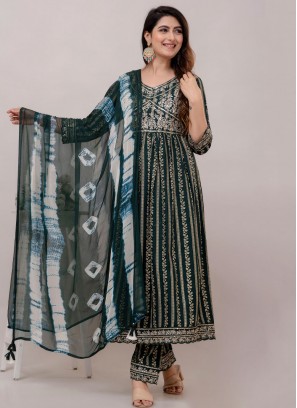 Green Embroidered Readymade Salwar Kameez