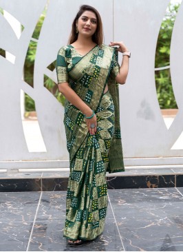 Green Pure Silk Contemporary Style Saree