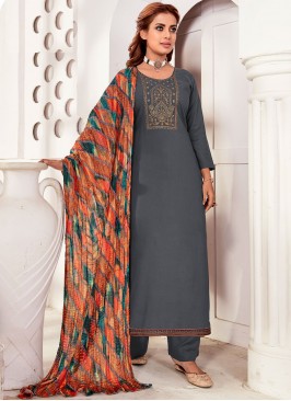 Grey Color Trendy Salwar Kameez