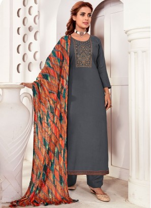 Grey Color Trendy Salwar Kameez