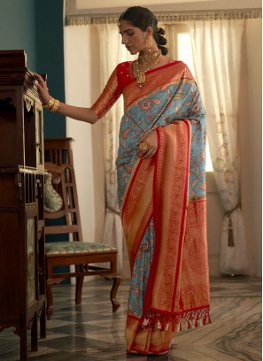 Gripping Blue and Red Floral Print Contemporary Saree