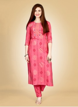 Gripping Embroidered Ceremonial Casual Kurti