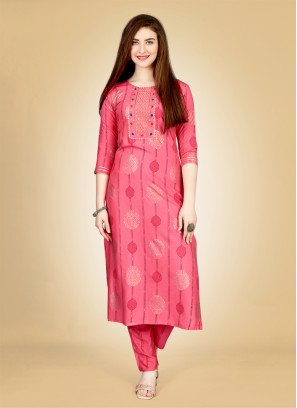 Gripping Embroidered Ceremonial Casual Kurti