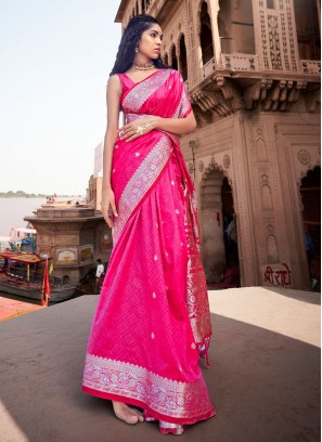 Gripping Satin Silk Pink Zari Classic Saree