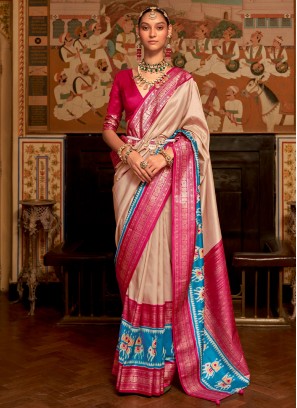 Gripping Weaving Patola Silk  Trendy Saree