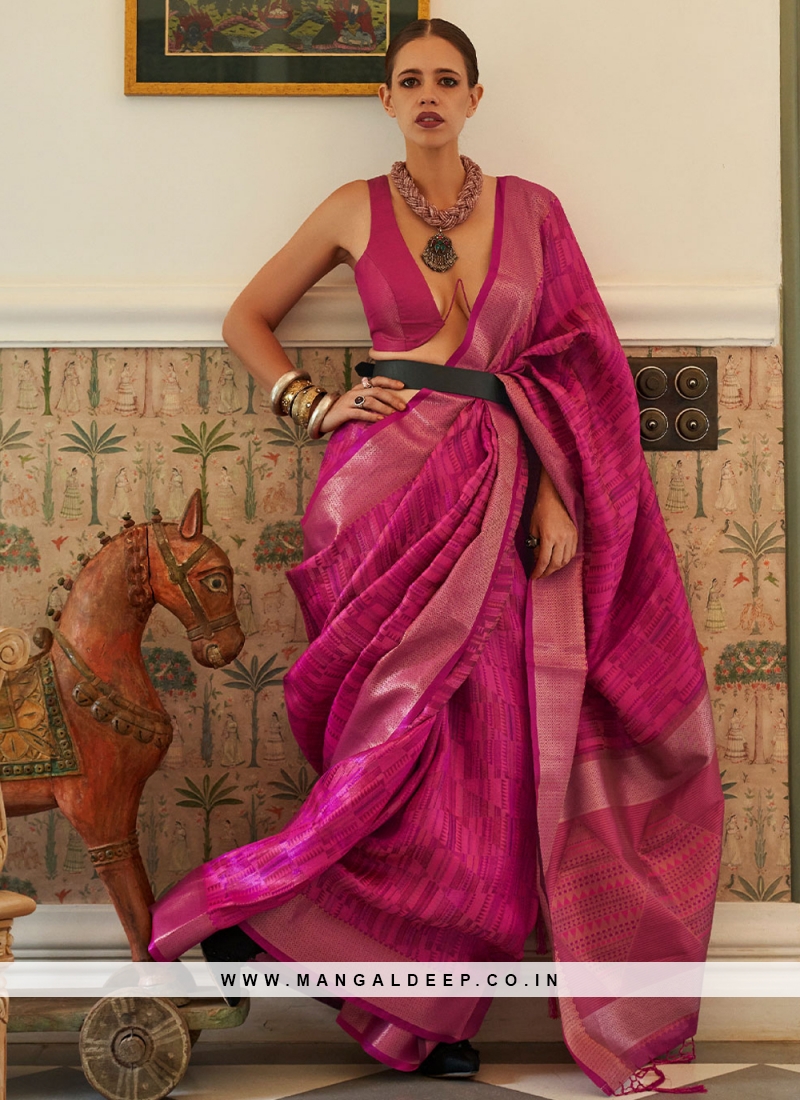 Handloom silk Weaving Hot Pink Traditional Saree