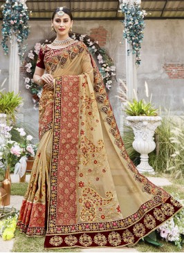 Hypnotizing Embroidered Contemporary Style Saree