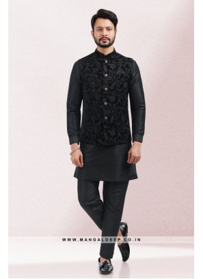 Imbue Black Thread & Sequins Work Art Silk Wedding Wear Nehru Jacket set