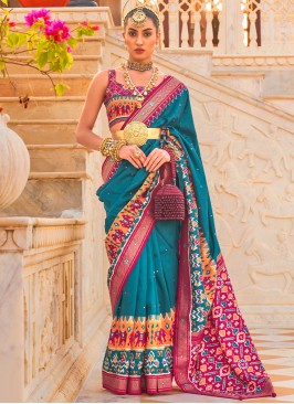 Immaculate Patola Print Saree