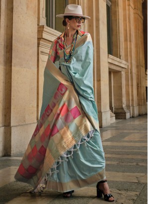 Impeccable Aqua Blue Handloom silk Designer Saree