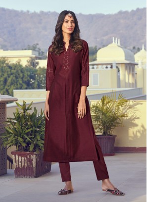 Innovative Embroidered Silk Designer Kurti