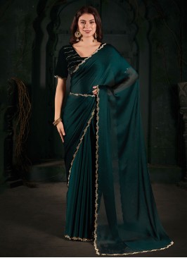 Intriguing Classic Saree For Party