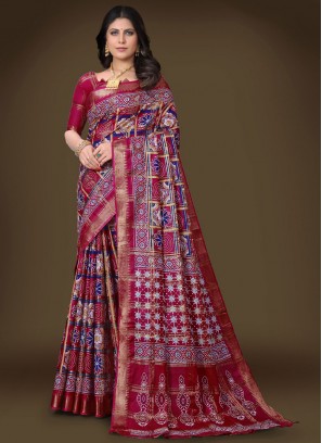 Intrinsic Trendy Saree For Festival