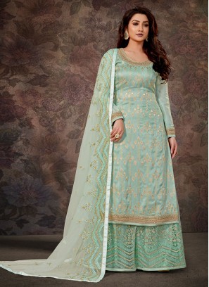 Invaluable Designer Salwar Kameez For Party