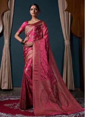 Irresistible Pink Classic Saree