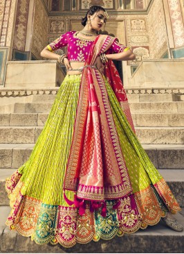 Latest Designer Lehenga Choli For Reception