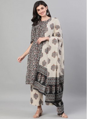 Lavish Cotton Printed Salwar Suit
