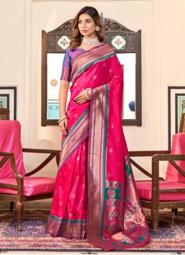 Lovable Pink Weaving Silk Silk Saree