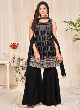 Lovable Salwar Kameez For Festival