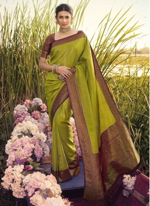 Magnificent Weaving Green Kanjivaram Silk Classic Saree