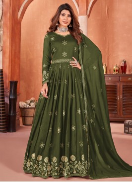 Majestic Embroidered Salwar Suit