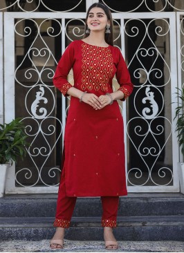 Maroon Embroidered Cotton Casual Kurti