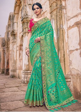 Marvelous Embroidered Contemporary Saree