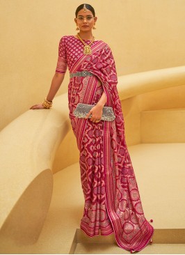 Masterly Magenta Classic Saree