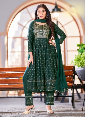Masterly Print Green Salwar Kameez 