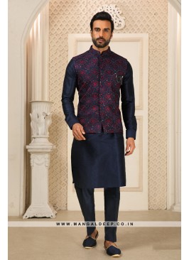 Men's Blue Ethnic Motifs Kurta with Pyjamas & Nehru Jacket